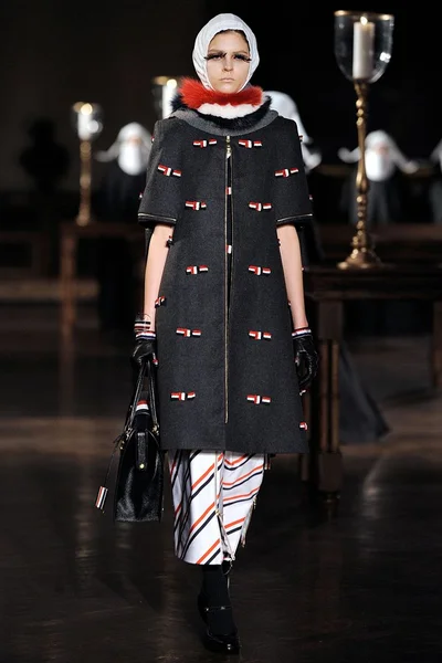 Look 13